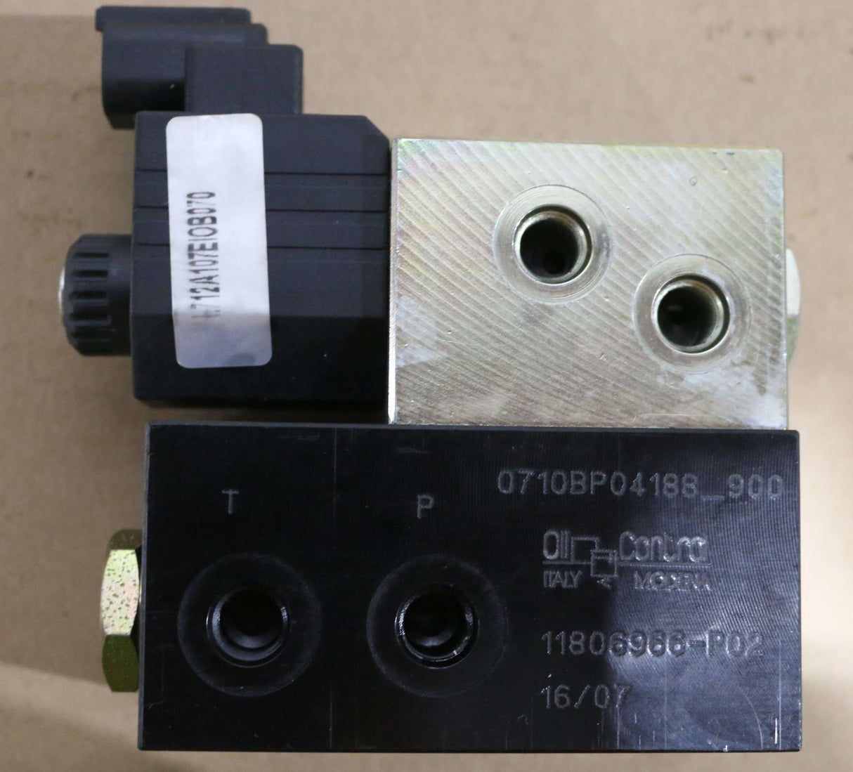 BOSCH REXROTH OIL CONTROL - L712A107EIOB070 - SOLENOID CONTROL VALVE