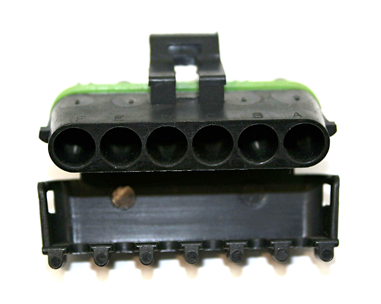 SCHWARZE - 20862 - CONNECTOR FEMALE - 6