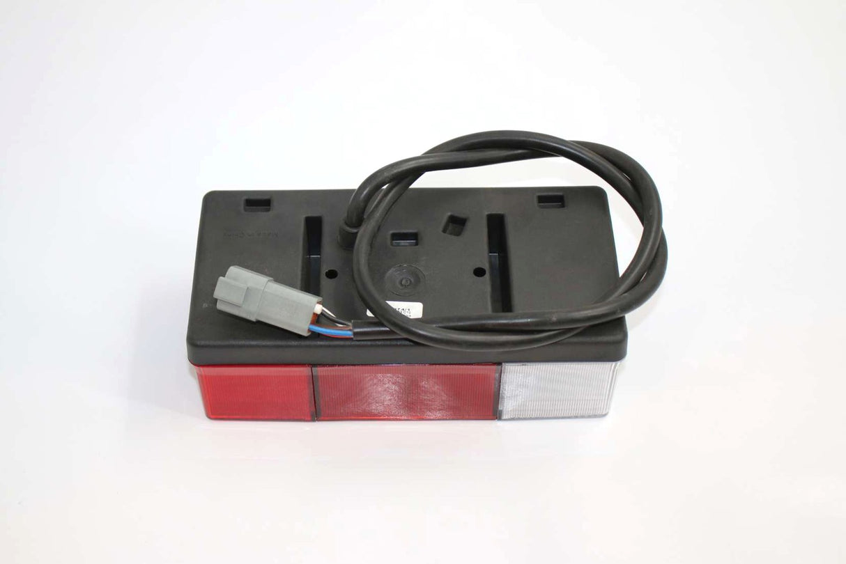 DYNAPAC - D717906002 - LIGHT 24V TAIL RH SIDE