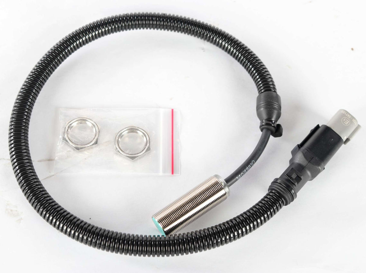 PEPPERL & FUCHS - NBB8-18GM50-E2-M-Y - INDUCTIVE PROXIMITY SENSOR