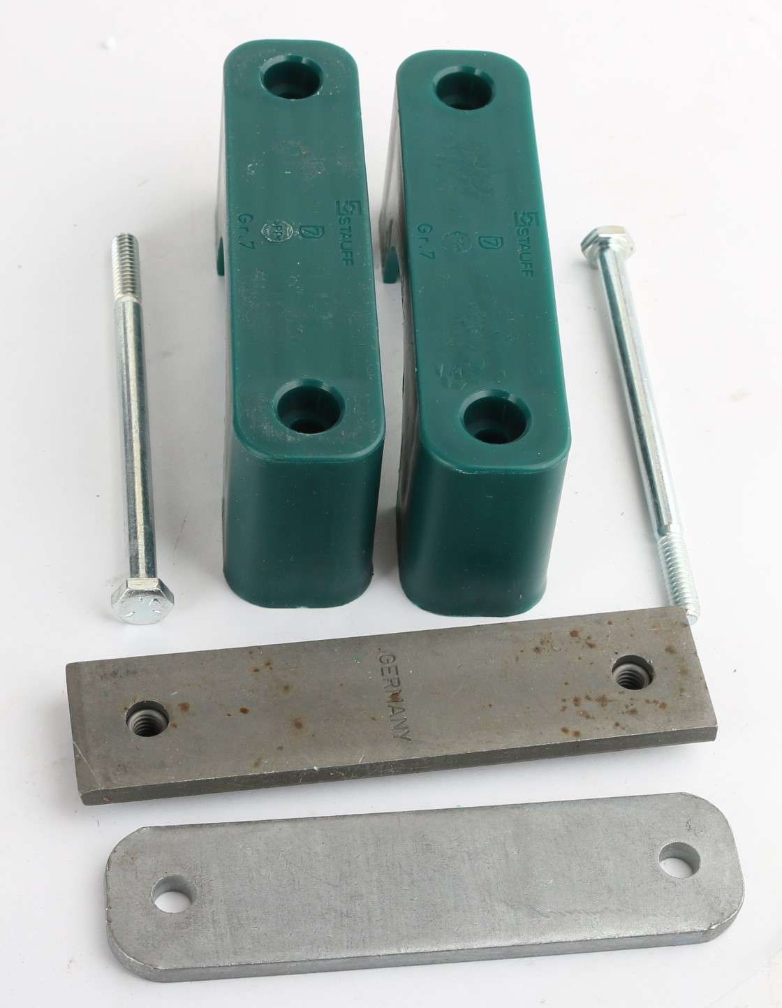 BANDIT - 900-3943-14 - CLAMP KIT 2.5in DIA