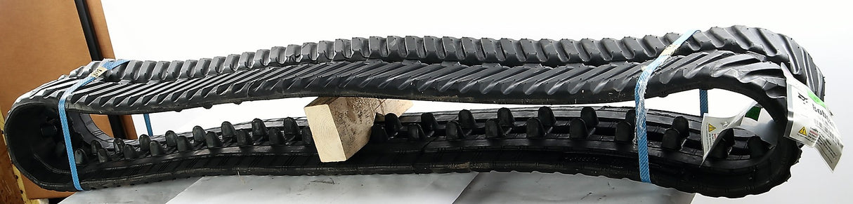 BOBCAT - 6988829 - TRACK RUBBER (230X72X45) 9IN MX