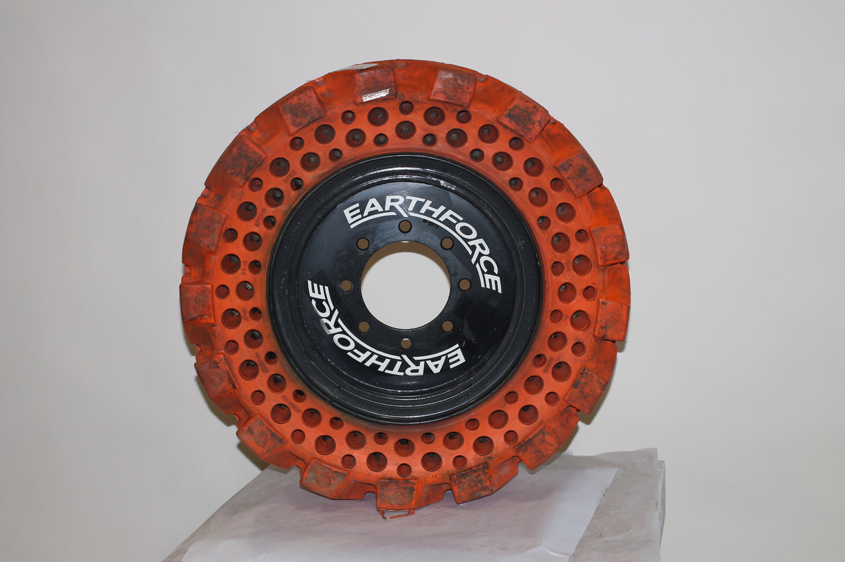 BOBCAT - 7022983EF - TIRE FLEX DIRT ORNG LH10X16.5 (30X10)