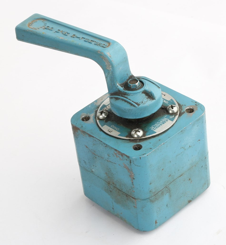 REPUBLIC MANUFACTURING (PARKER) - 8092E-6HS2D - HYDRAULIC SELECTOR VALVE-W/HANDLE