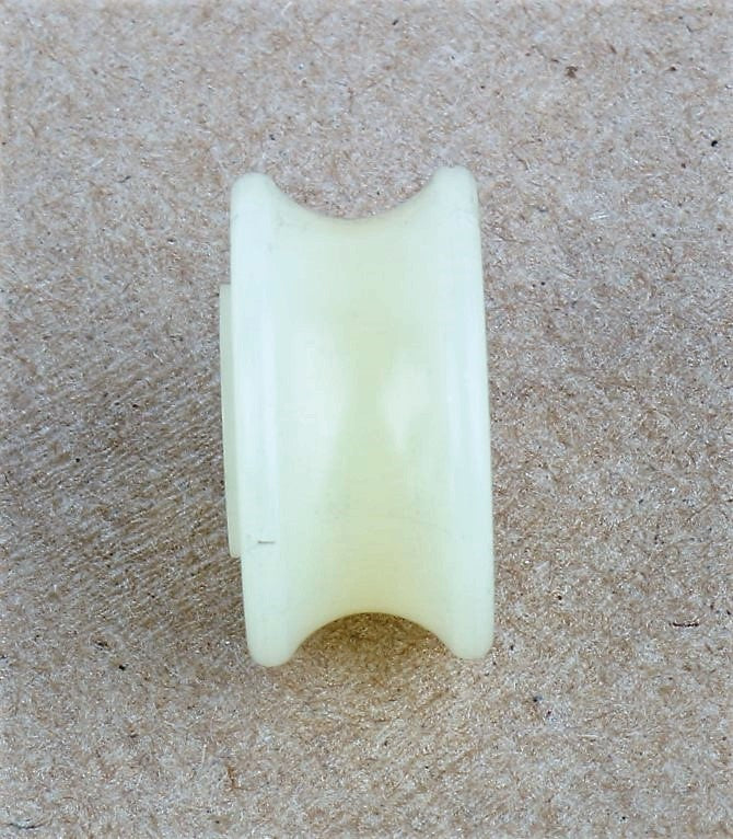 JLG - 7016515 - PULLEY CABLE IDLER (NYLON)
