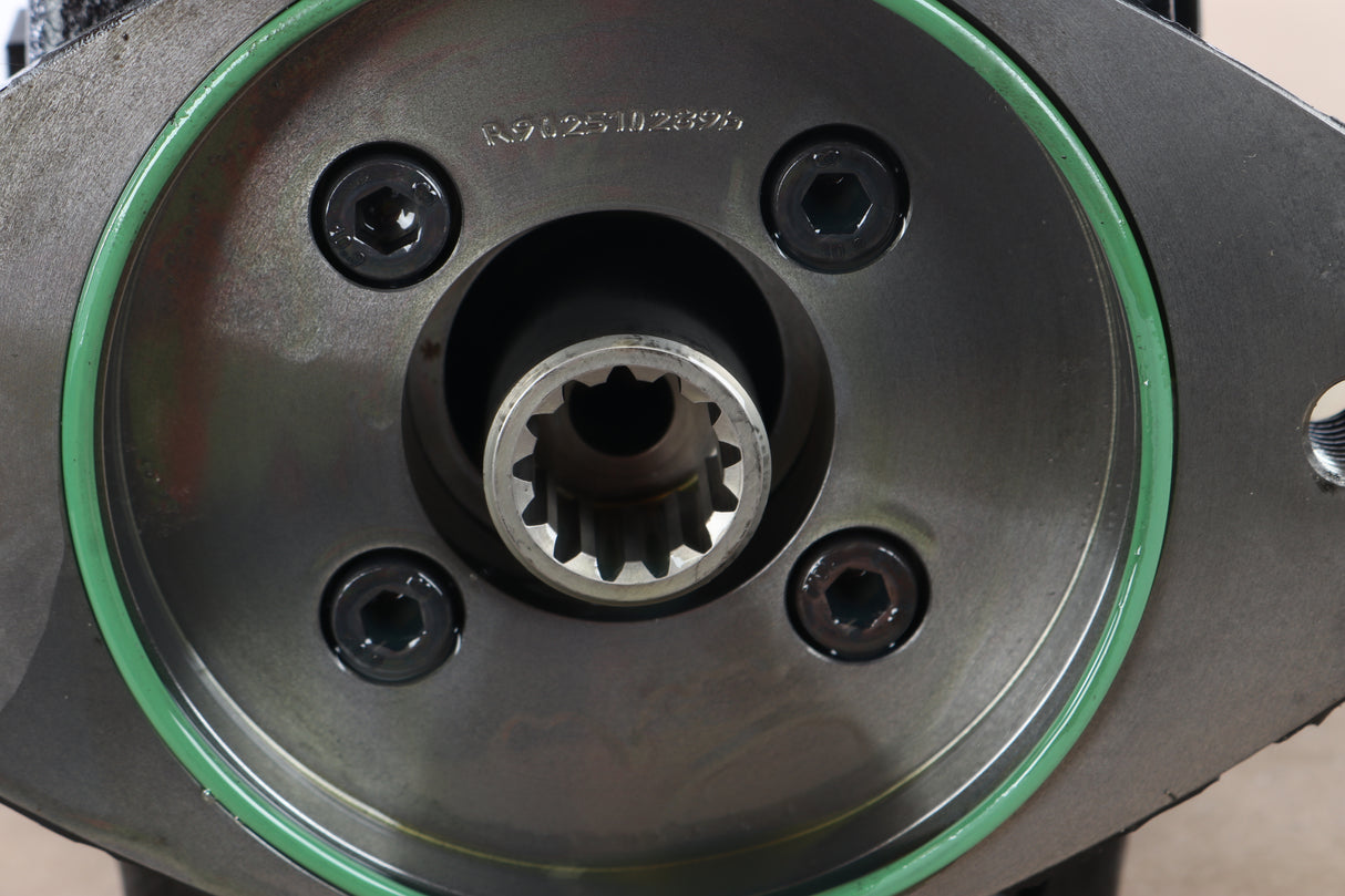 REXROTH - R986PT0923 - HYDRAULIC PUMP-AXIAL PISTON 35cc SAE-B THRU DRIVE