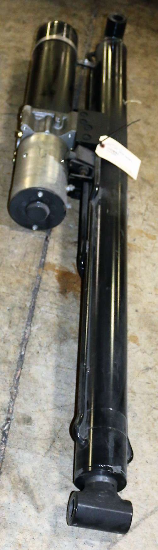 JLG - 1684258 - CYLLIFT 2030/2630ES