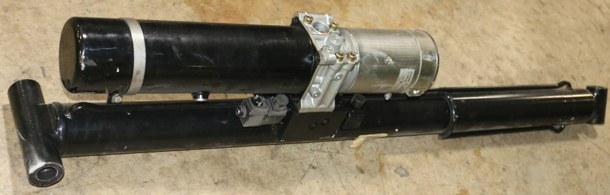 JLG - 1684258 - CYLLIFT 2030/2630ES