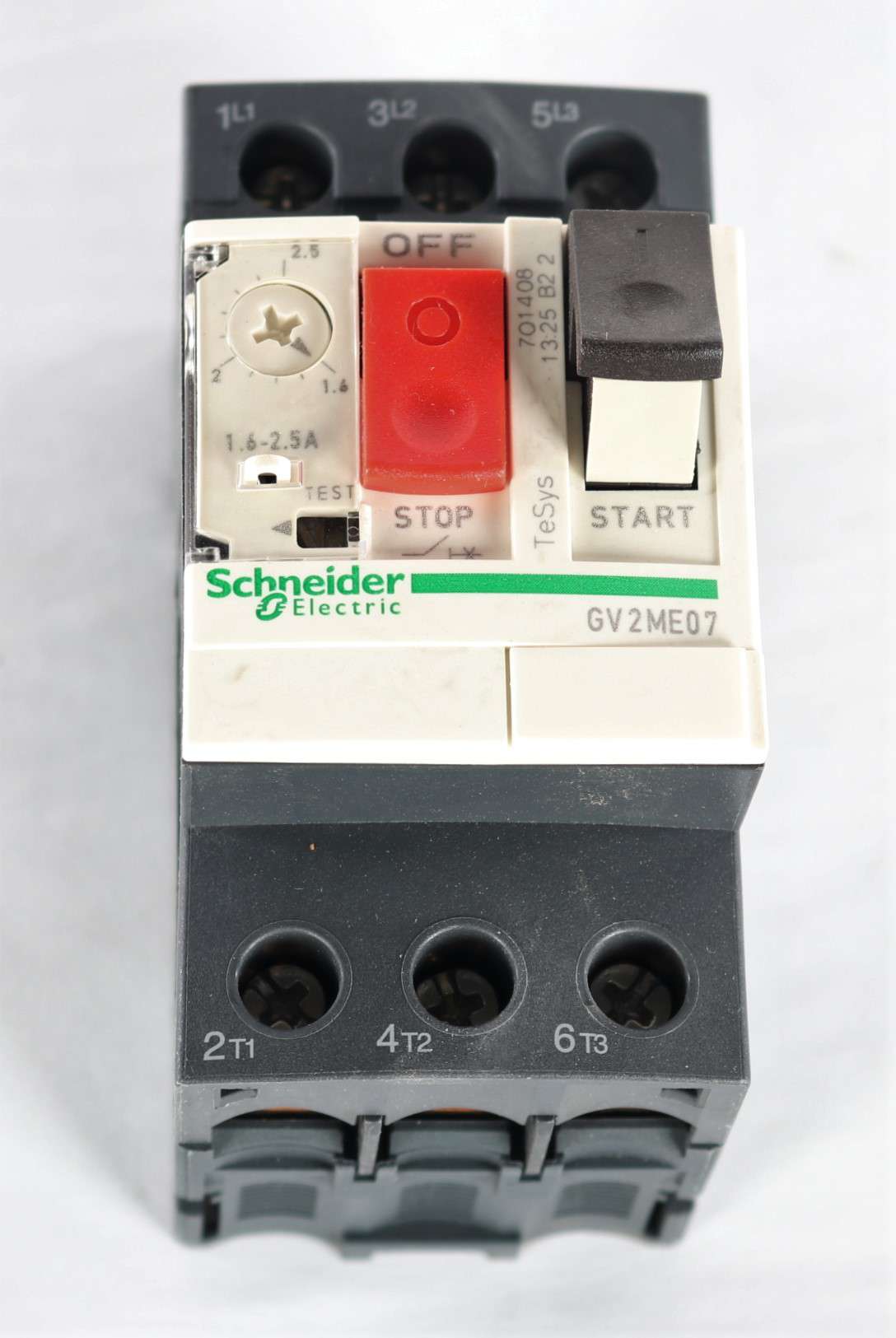 SCHNEIDER ELECTRIC - GV2ME07 - CIRCUIT BREAKER - ADJUSTABLE 1.6-2.5A 3P