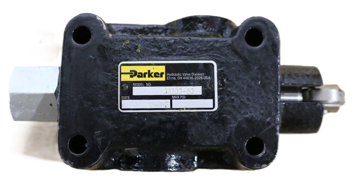 PARKER - 30300-60 - HYDRAULIC VALVE - DIRECTIONAL