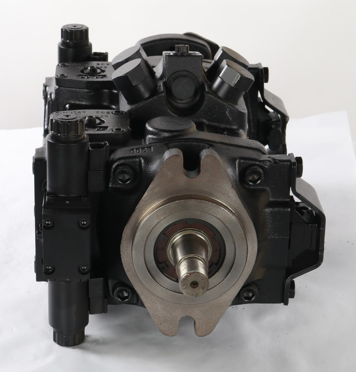 BOBCAT - 6692921 - HYDRAULIC AXIAL PISTON PUMP FOR SKID STEER LOADER
