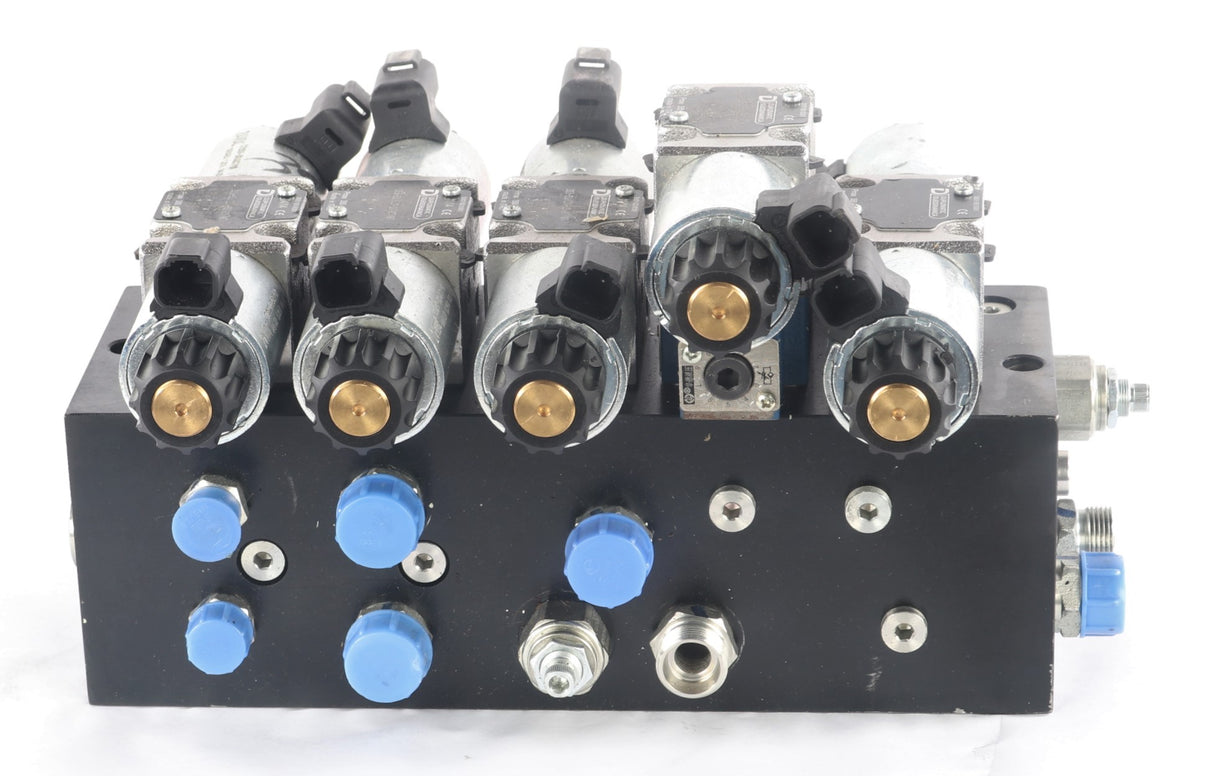 SANY - 13390396 - SOLENOID 24VDC CONTROL VALVE