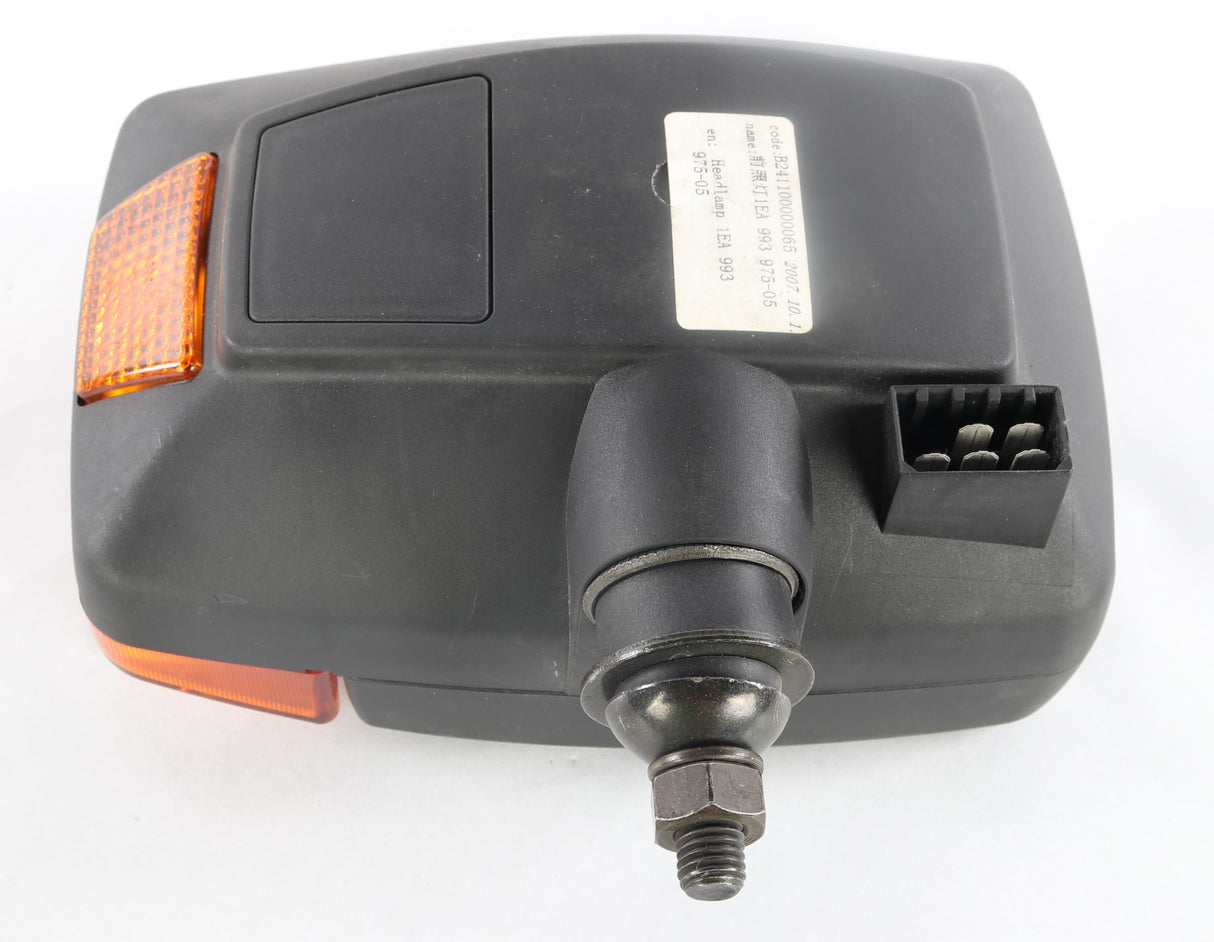 SANY - B241100000065 - FRONT HEADLAMP TURN SIGNAL LEFT 1EA 993 975-05