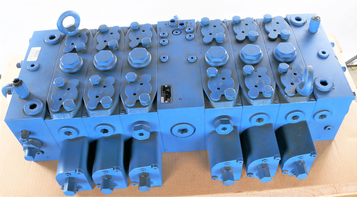 REXROTH - R901126459 - HYDRAULIC VALVE - MULTI-PORT