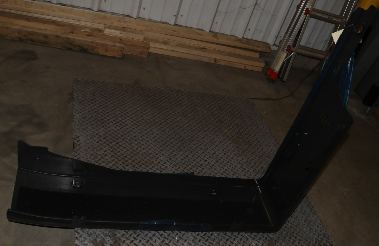 DOOSAN - 110517-01100 - COVER SIDE LH