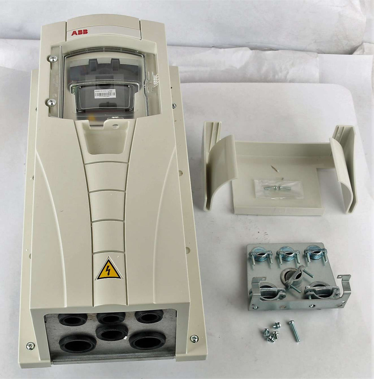 ABB - ACS550-01-012A-4+B055 - FREQUENCY CONVERTER (MOTOR DRIVE) 5.5kW 12A 480V