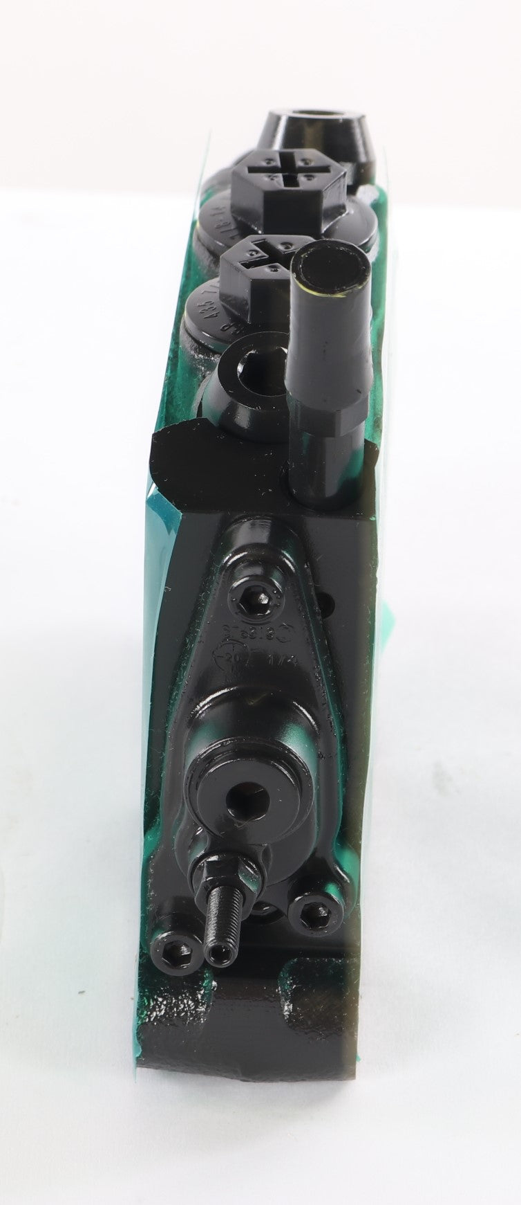 PARKER - L90LS-MS-US18-258 - HYDRAULIC VALVE SECTION