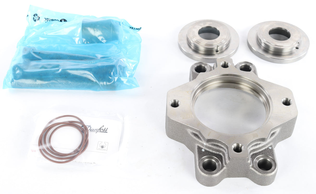 SUNDSTRAND - 8202J00B-A - AUX THRU-DRIVE MOUNTING KIT B