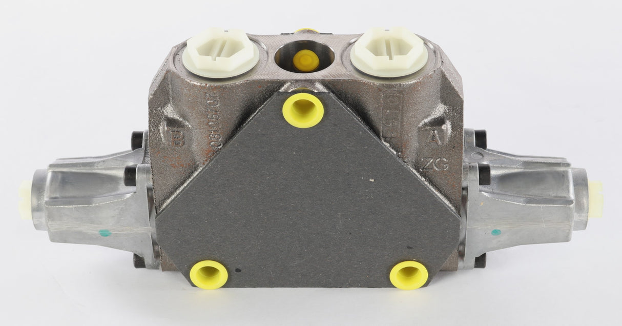 BOBCAT - 7029376 - SECTION VALVE