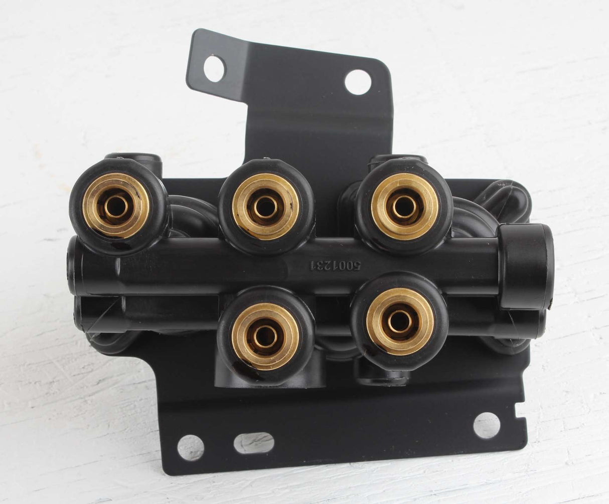 MACK - 745-K035691 - DASH VALVE W| BRACKET