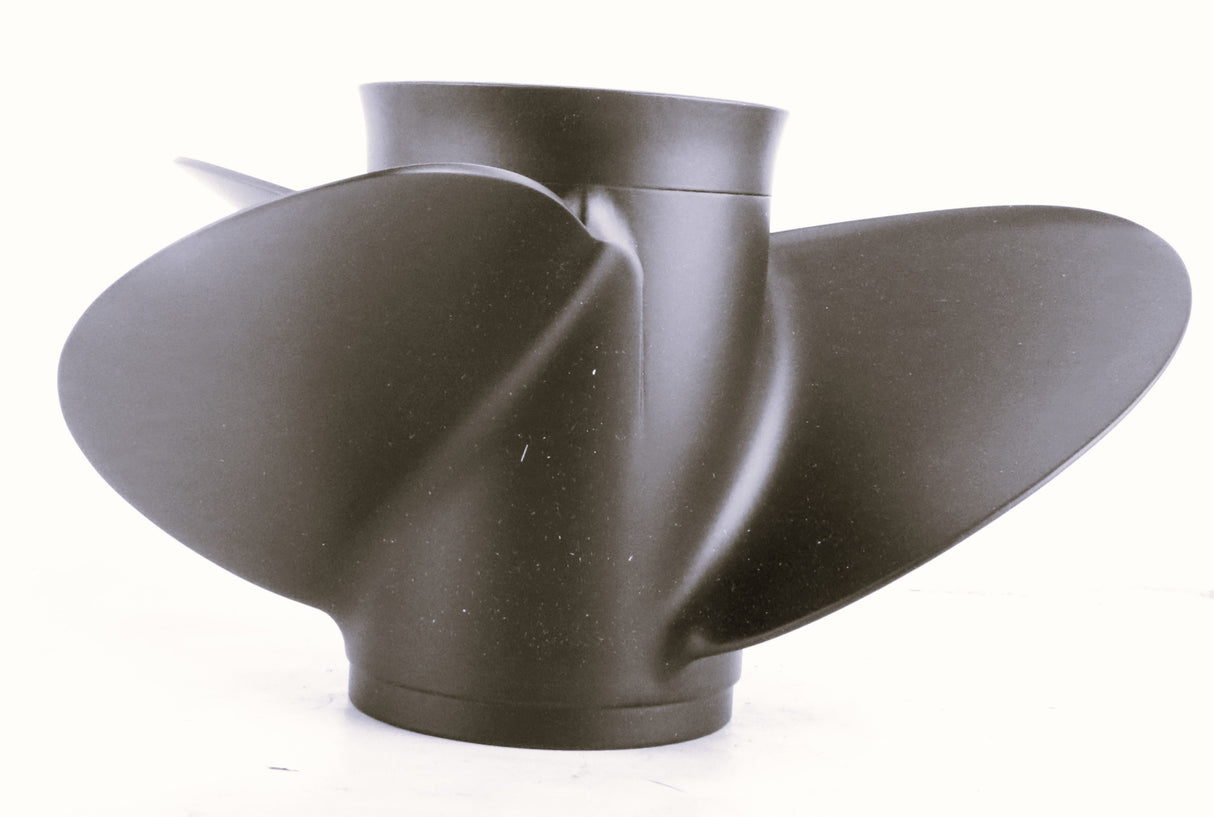 VOLVO PENTA - 3817468 - 145x19 RH Aluminium 3-blade propeller