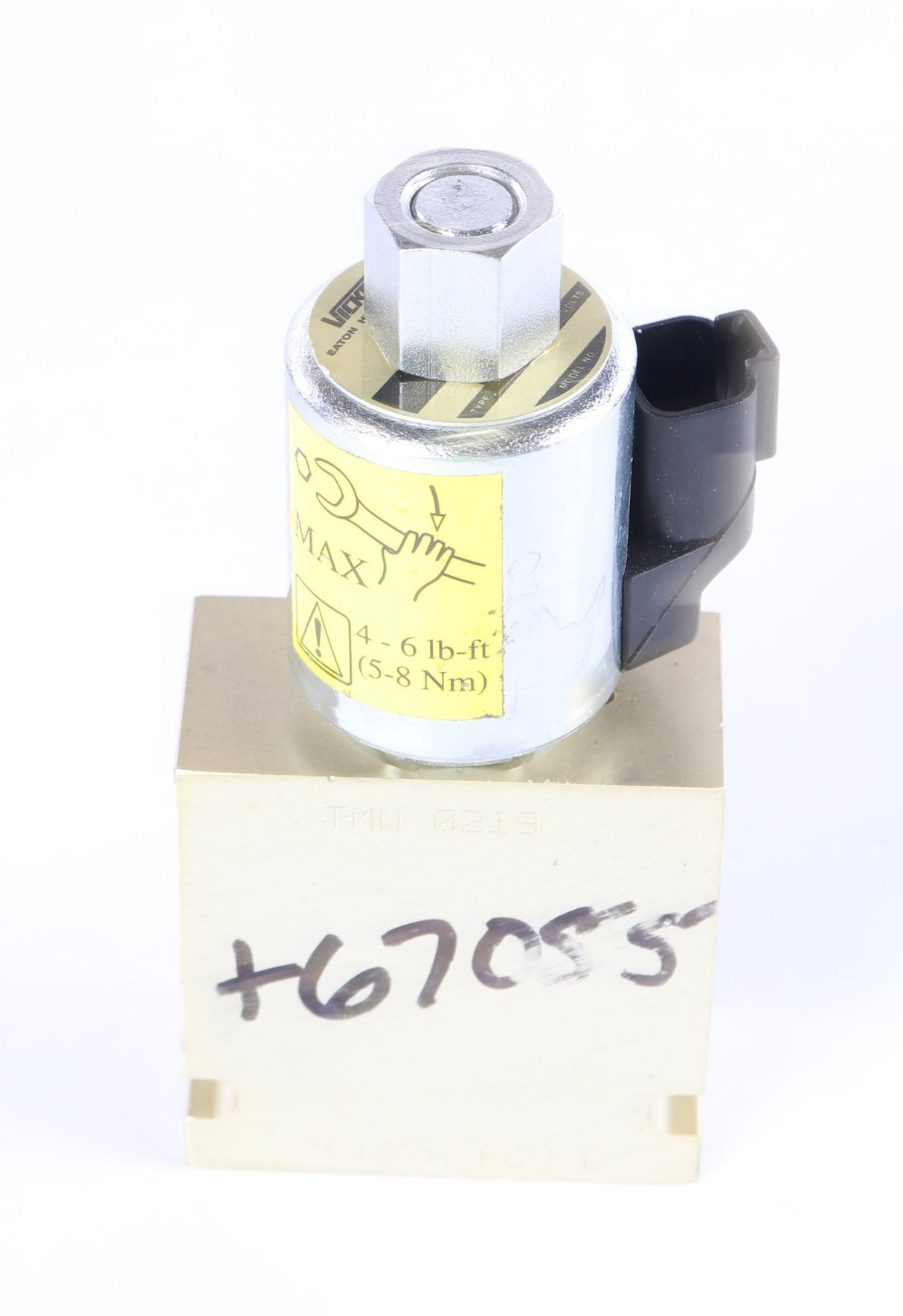 VICKERS - SV4-10-V-3-6T-12DN - HYDRAULIC SOLENOID VALVE 3WAY W|COIL & MANIFOLD