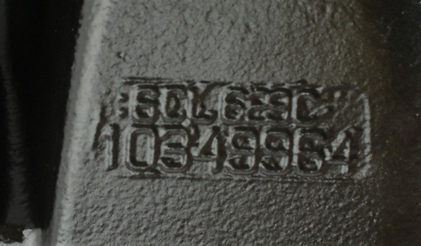 GM - 10349964 - DRIVER SIDE ENGINE MOUNT BRACKET