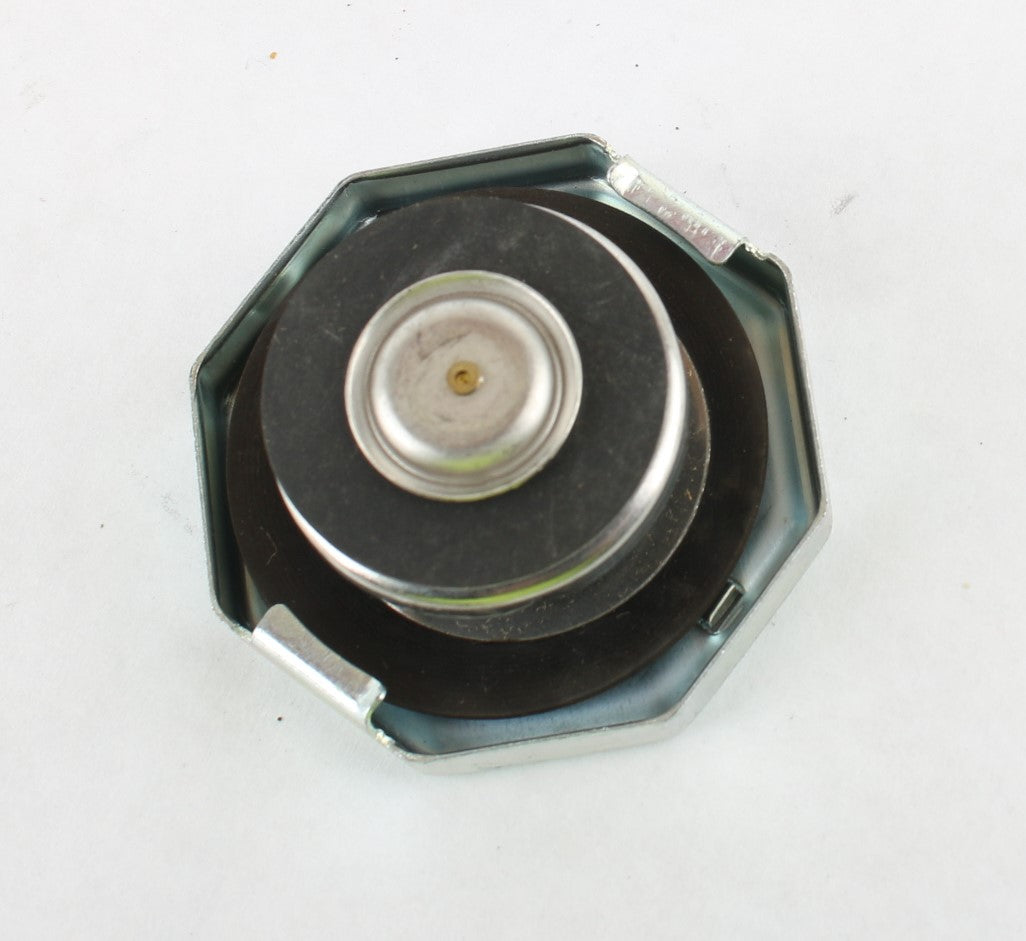 DITCH WITCH - 159-137 - RADIATOR CAP (13 PSI)