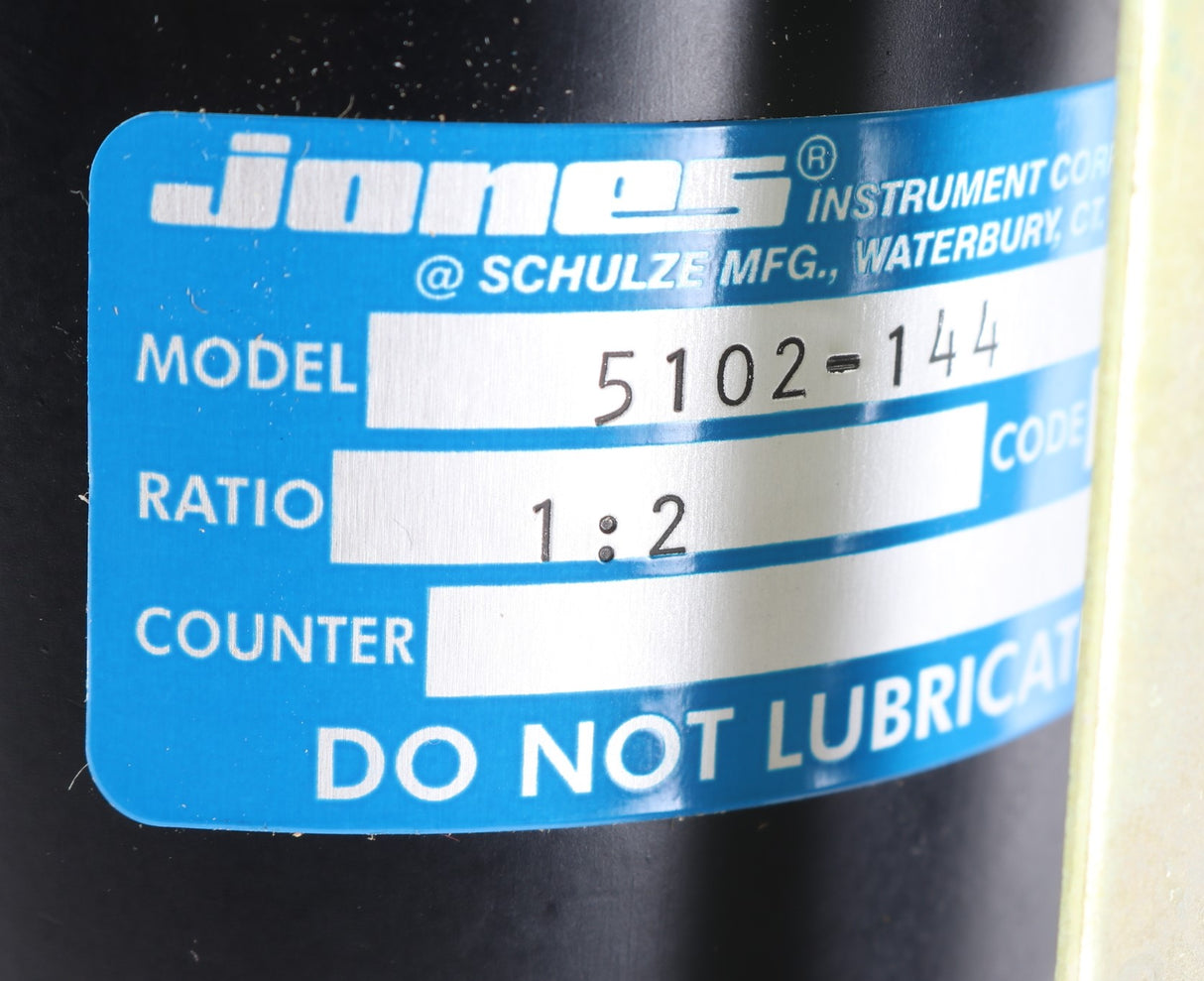 JONES INSTRUMENT - 5102-144 - TACHOMETER AND HOURMETER
