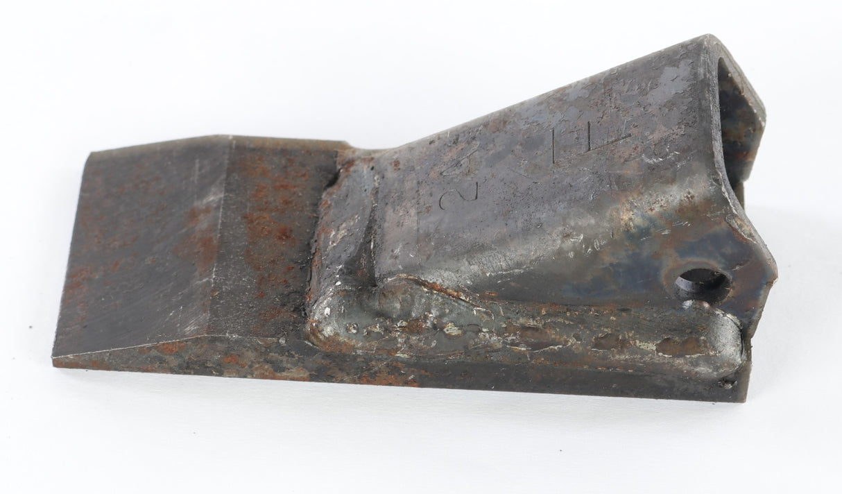 BUSH HOG - 92601 - BUCKET TOOTH ONLY