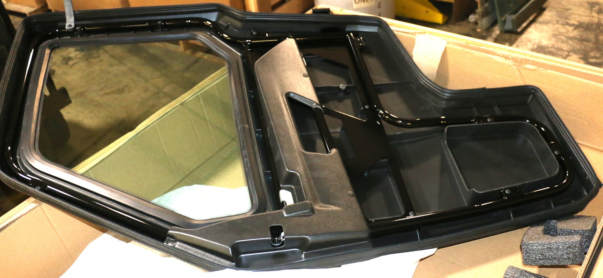 BOBCAT - 7233342 - KIT DOOR FIXED GLASS FITS 3400XL