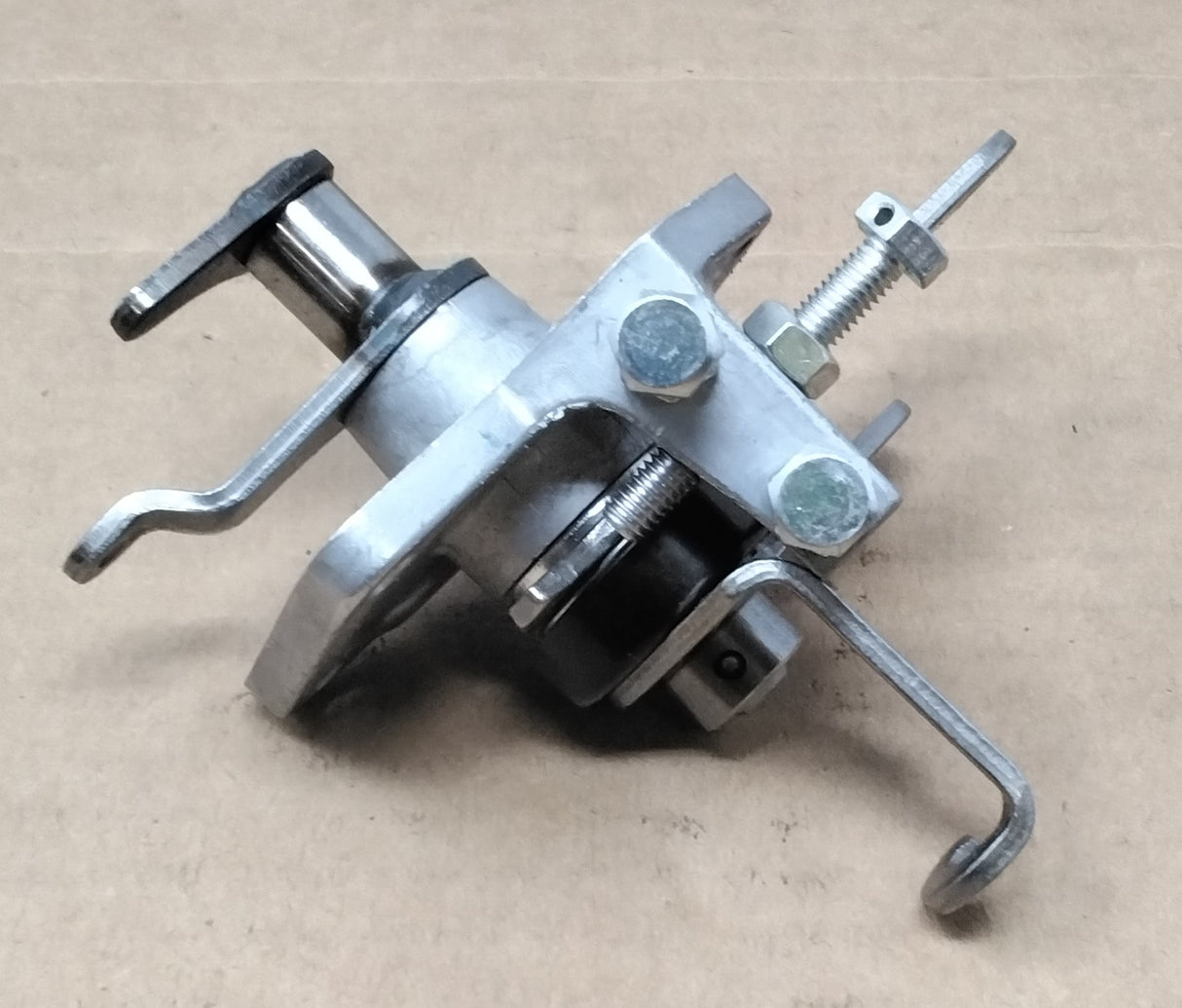 CLUB CAR - 102800401 - SPEED PLATE ASSY