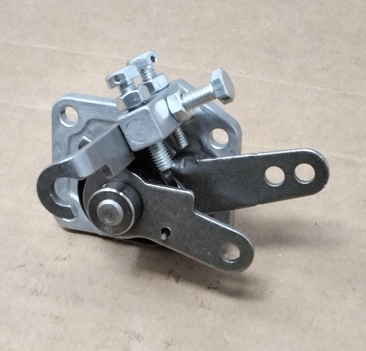 CLUB CAR - 102800401 - SPEED PLATE ASSY