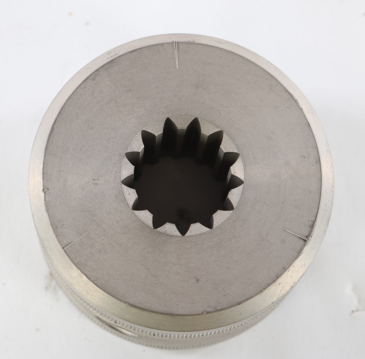 BOBCAT - 6975707 - CLUTCH HUB - 13. TEETH