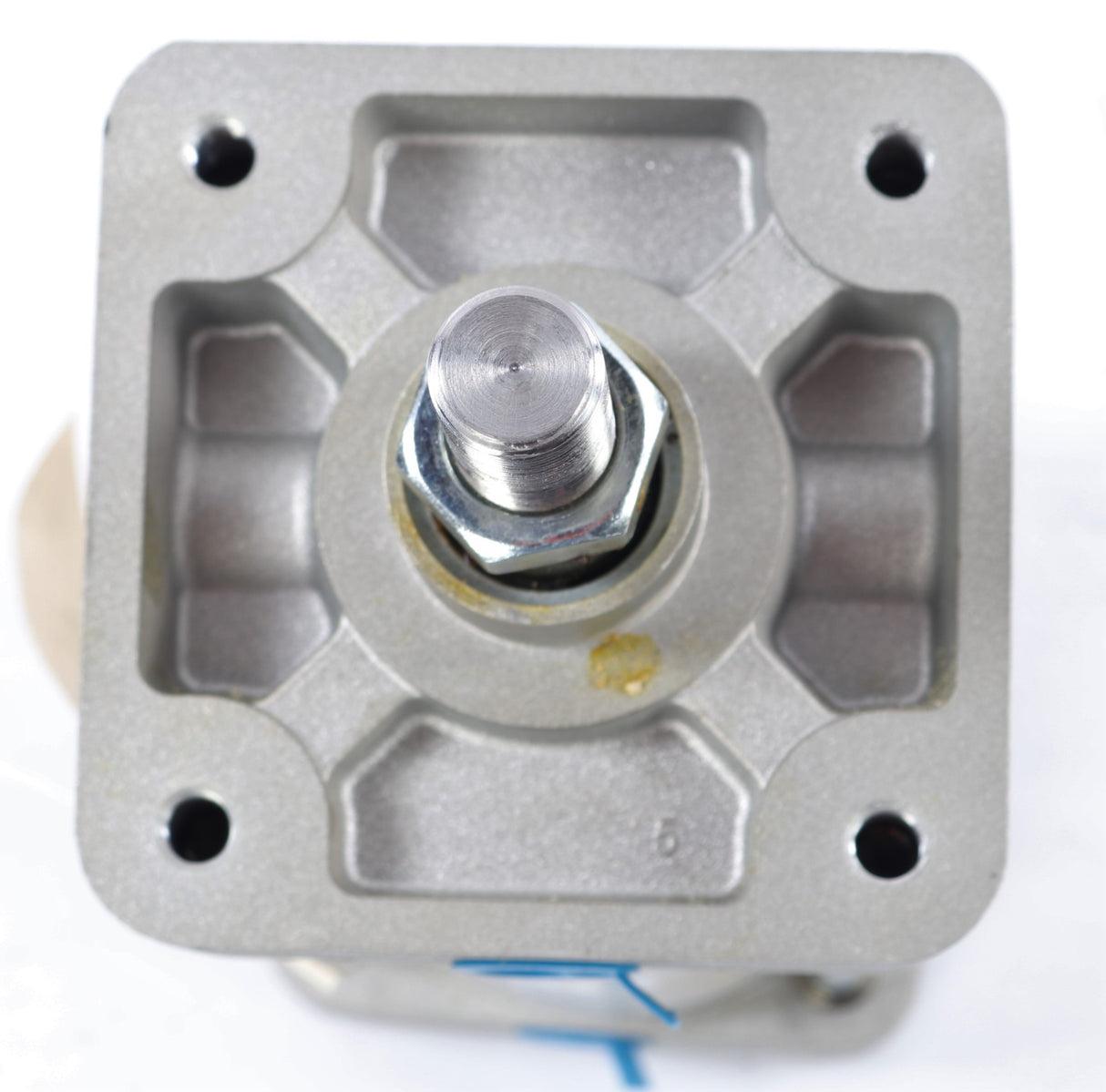 SMC - NCAW0-GCG01C-0600 - PNEUMATIC CYLINDER: 4" DIA X 6" STROKE