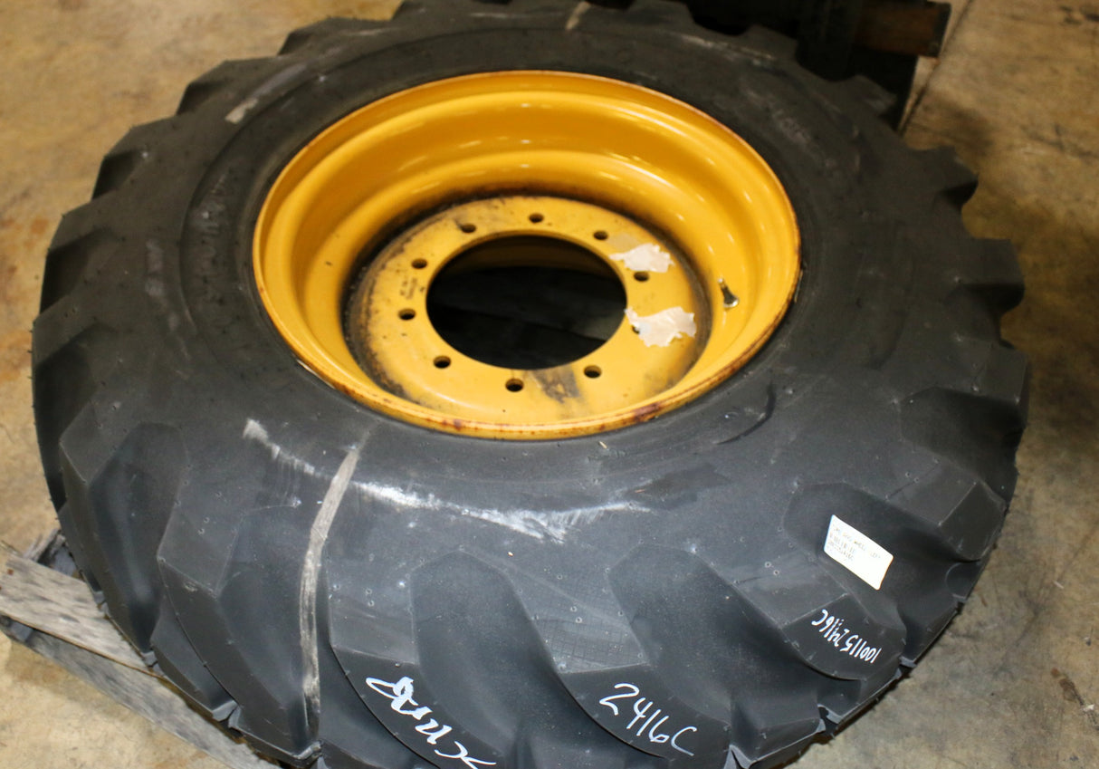 JLG - 1001152416C - TIRE AND WHEEL (LEFT)