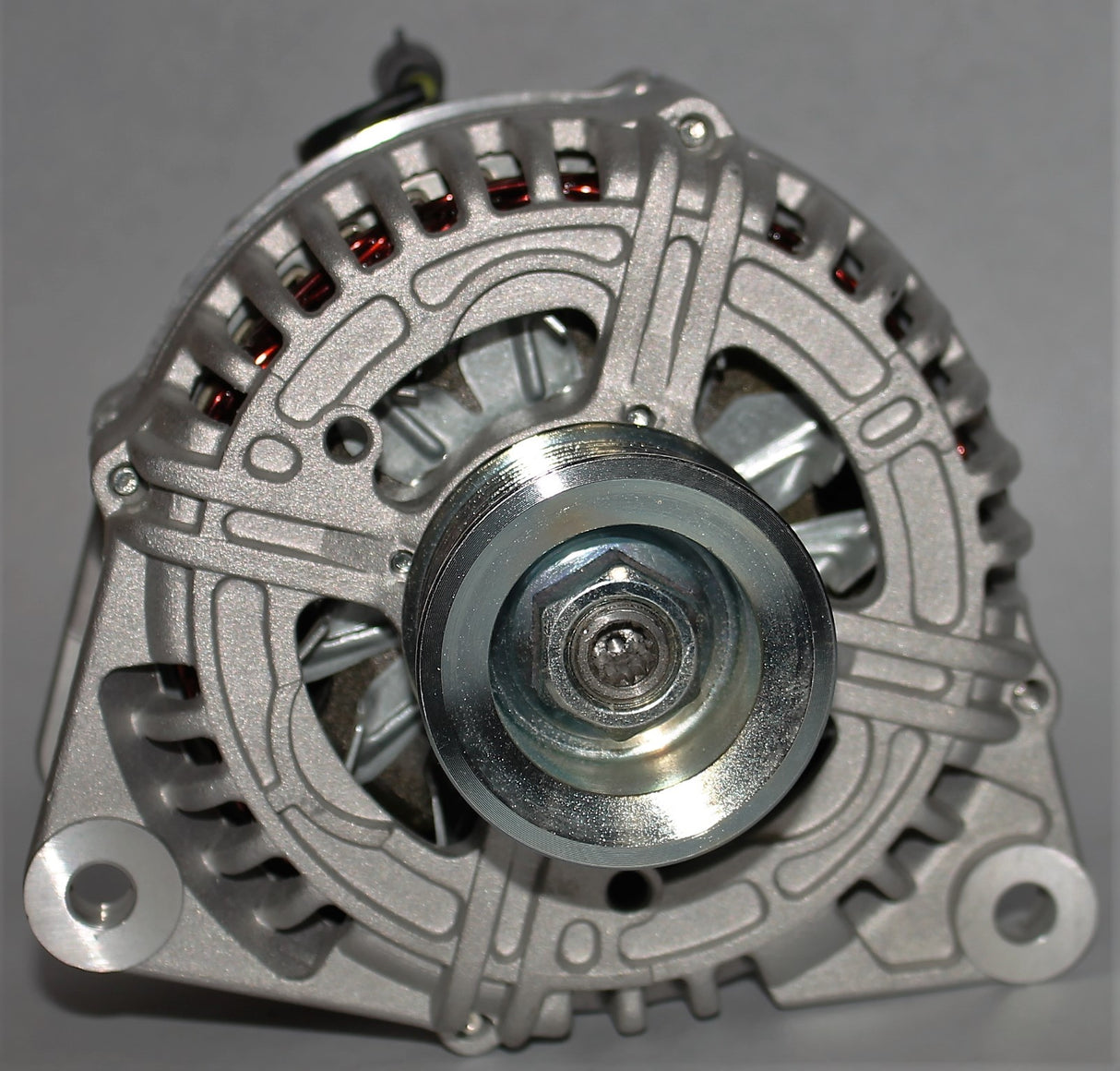 TEREX - MG132 - ALTERNATOR 14V 200A