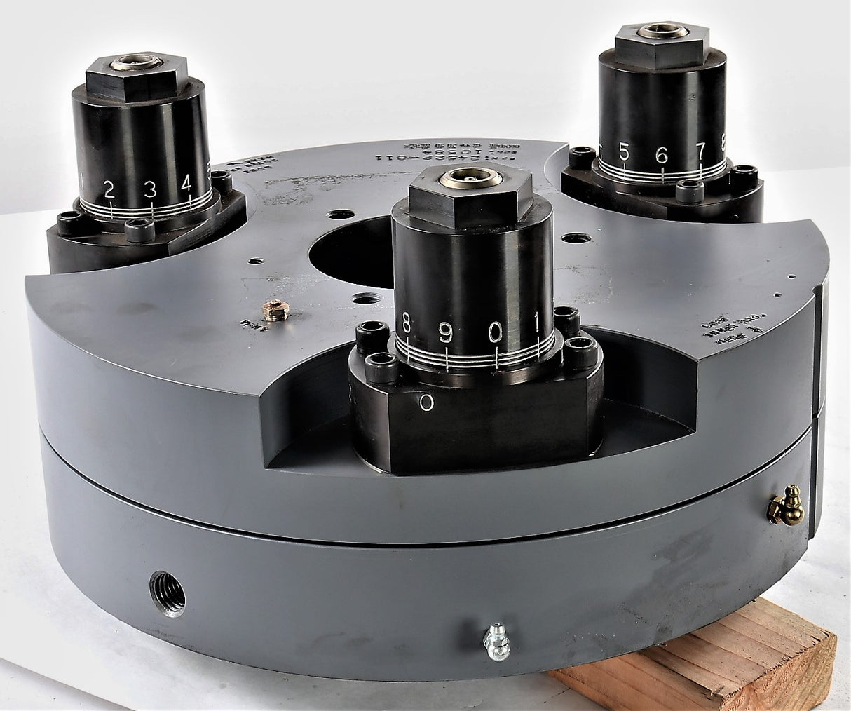 MORBARK - 24522-811 - TORQUE LIMITER W /3 EXT ADJ.