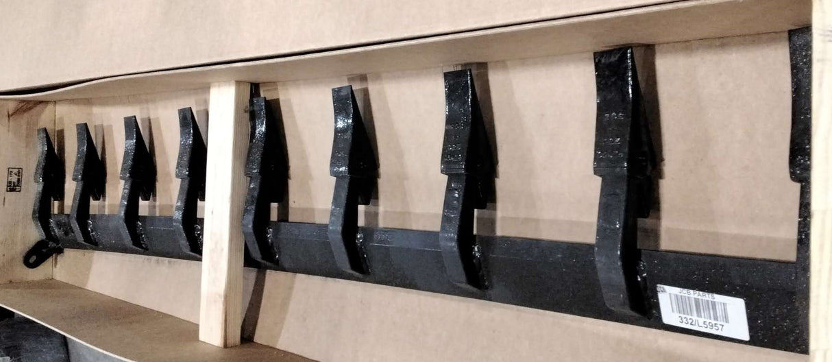 JCB - 332/L5957 - TOOTH BRACKET WELDMENT