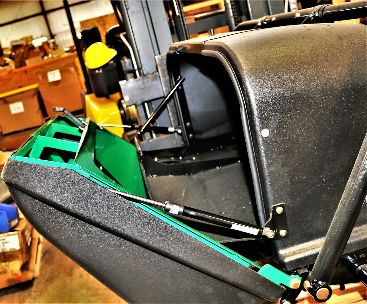 BOBCAT - 970638 - BOSS-VAC 8 BUSHEL DFS COLLECTION SYSTEM