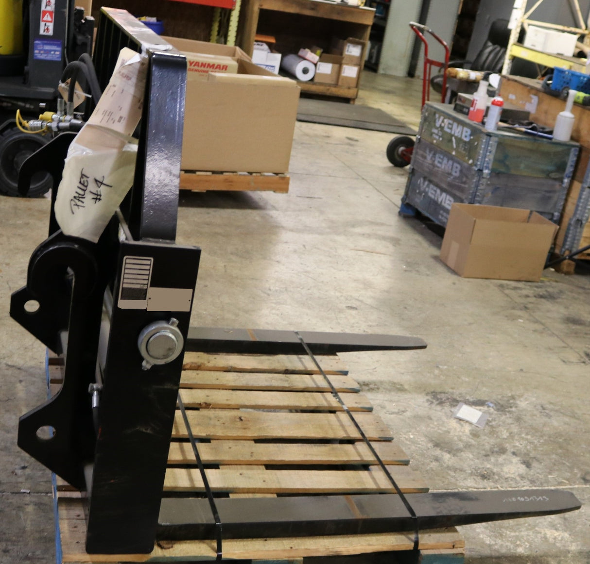 JLG - 1001091313 - CARRIAGEFORK POSITIONING