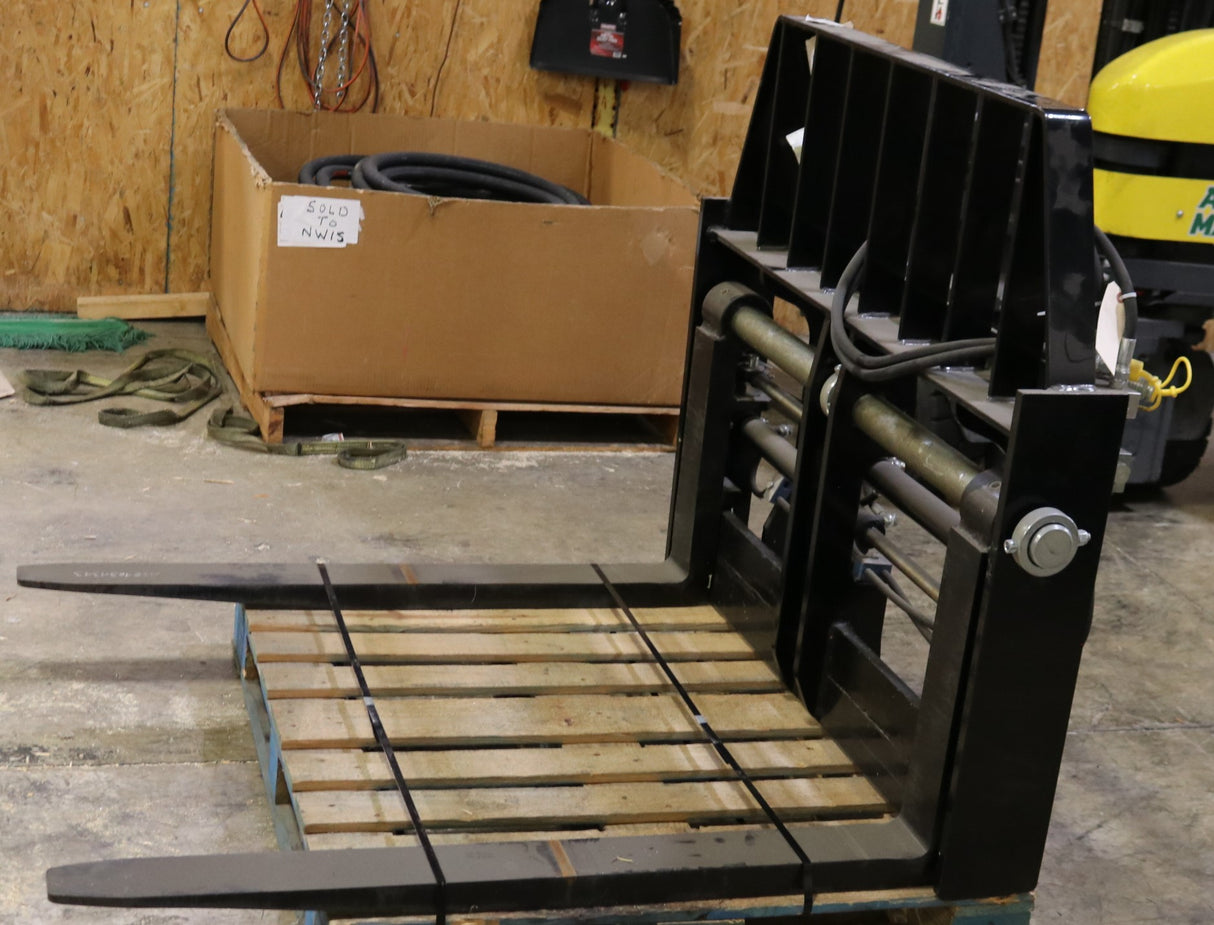 JLG - 1001091313 - CARRIAGEFORK POSITIONING