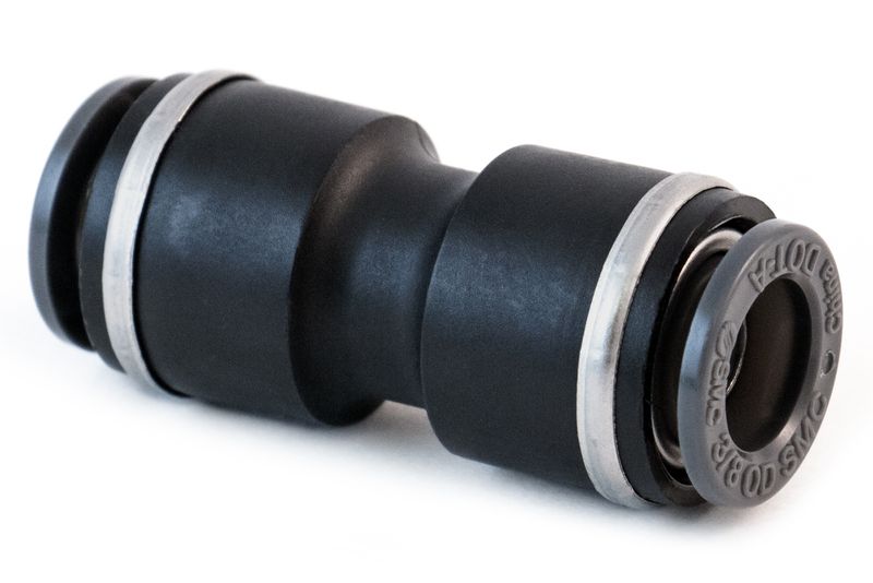 TECTRAN - QL1362-25 - FITTING CONNECTOR 5/32T PUSH
