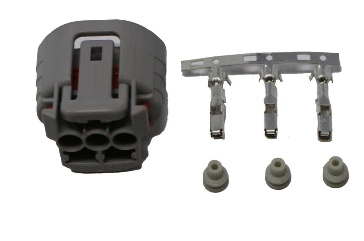 KUBOTA - 16678-65830 - 3 PIN ALTERNATOR PLUG CONNECTOR