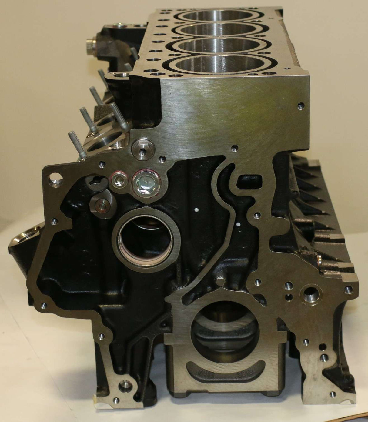 JLG - 70134868 - ENGINE BLOCK