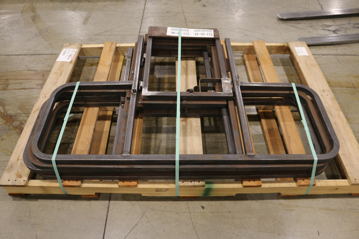 JLG - 4845494 - WELDDOOR & RAIL