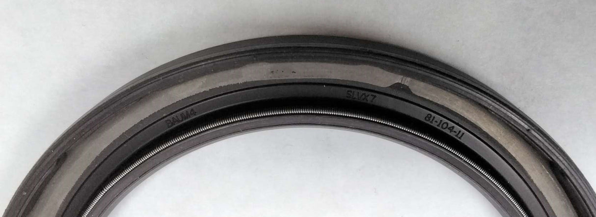 CFW - BAUM4SLVX7 81-104-11 - LIP SEAL