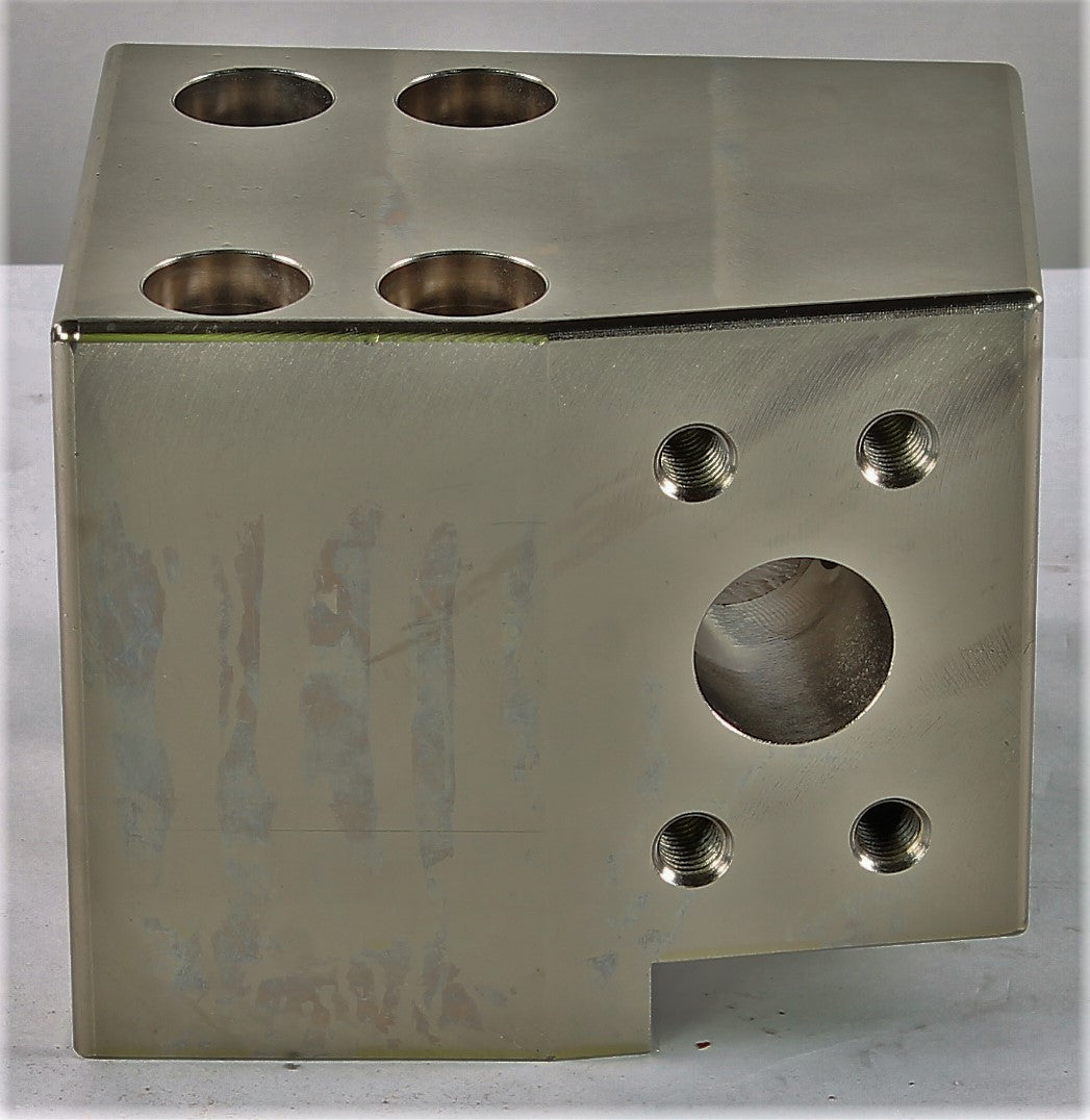 TIGERCAT - 101277B - MANIFOLD DUMP OUTLET 822E