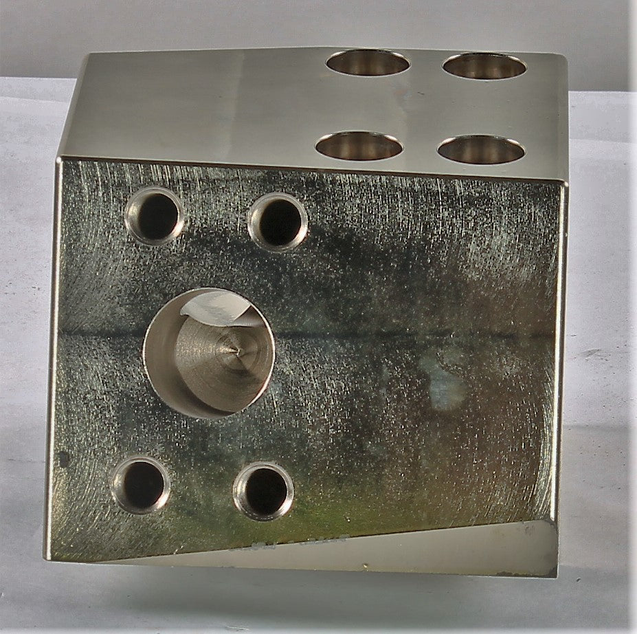 TIGERCAT - 101277B - MANIFOLD DUMP OUTLET 822E