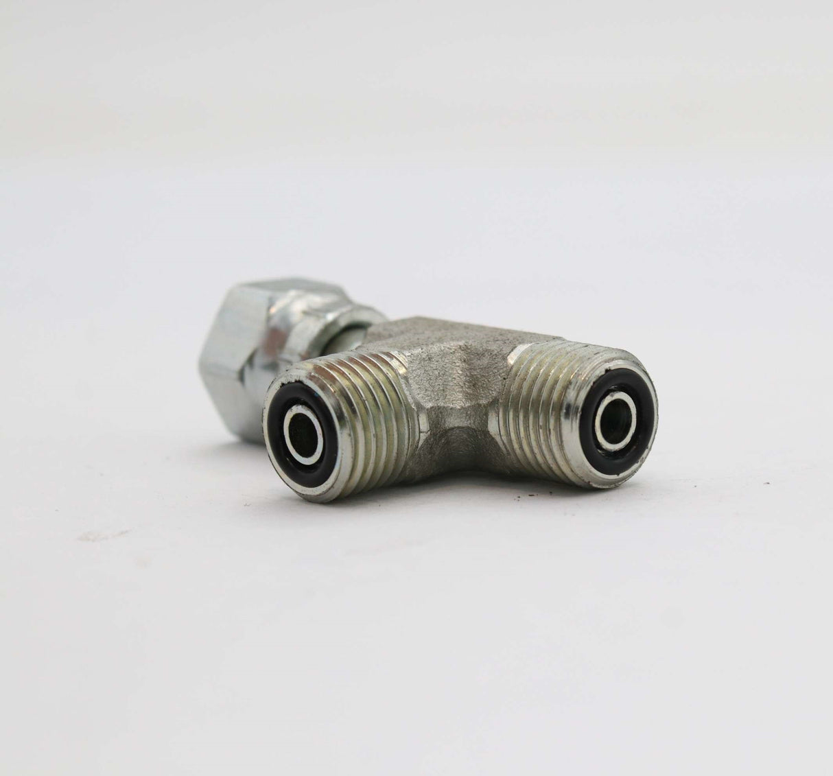TIGERCAT - 2560A002 - TEE RUN SWIVEL 04ORS(M)-04ORS(